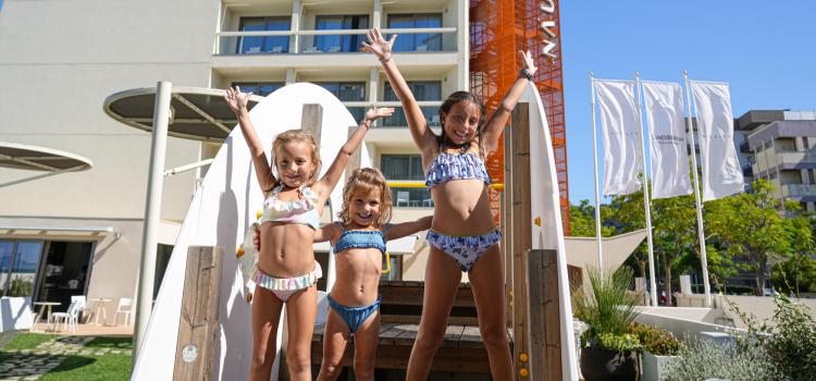 hotelnautiluspesaro en offer-family-hotel-pesaro-with-entertainment-for-children 010