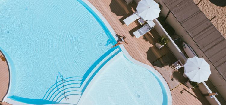 hotelnautiluspesaro it offerta-agosto-family-hotel-4-stelle-pesaro-con-piscina 010